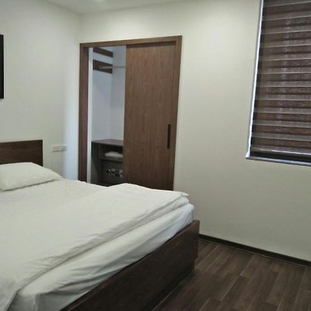 Cat Linh Arl55 Hotel Ханой Екстер'єр фото